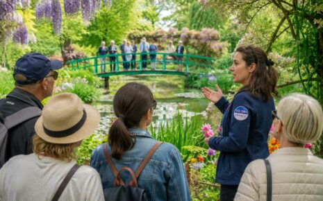 Giverny with a private tour guide