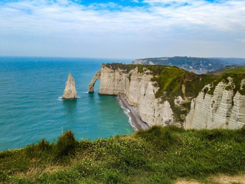 etretat cliffs